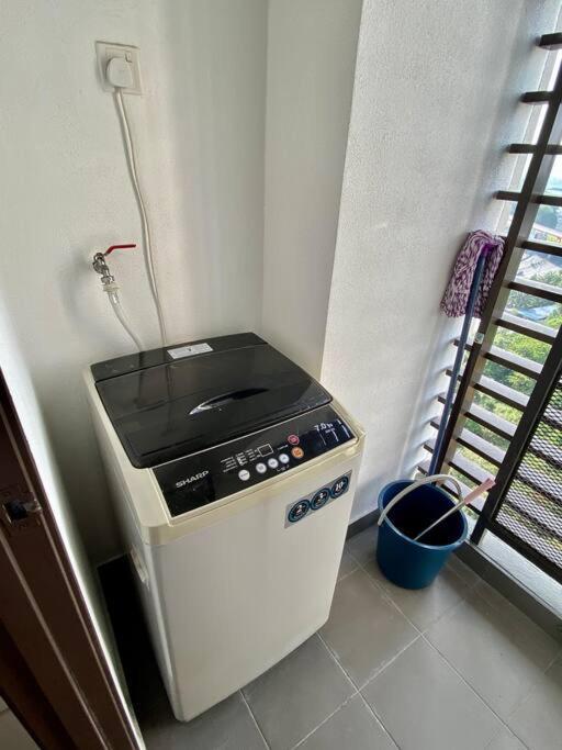 Rm100 Only @ Landmark Residence 2, Budget Stay, Near Cherasbalakongc180 Kajang Exterior foto